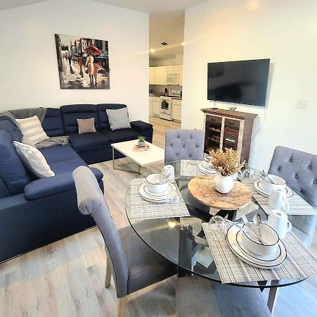 Luxury Apartments 5Queenbed - 20 Min Away Manhattan Джърси Сити Екстериор снимка