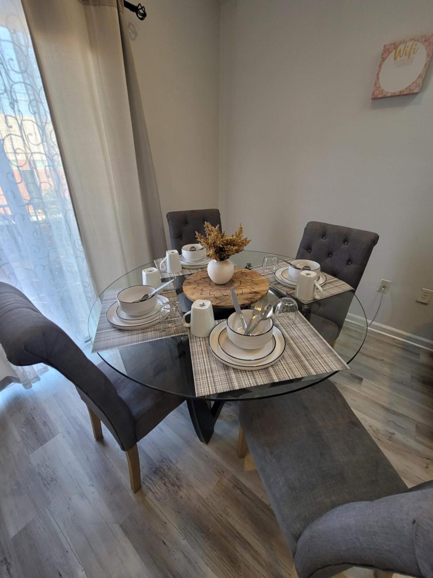 Luxury Apartments 5Queenbed - 20 Min Away Manhattan Джърси Сити Екстериор снимка